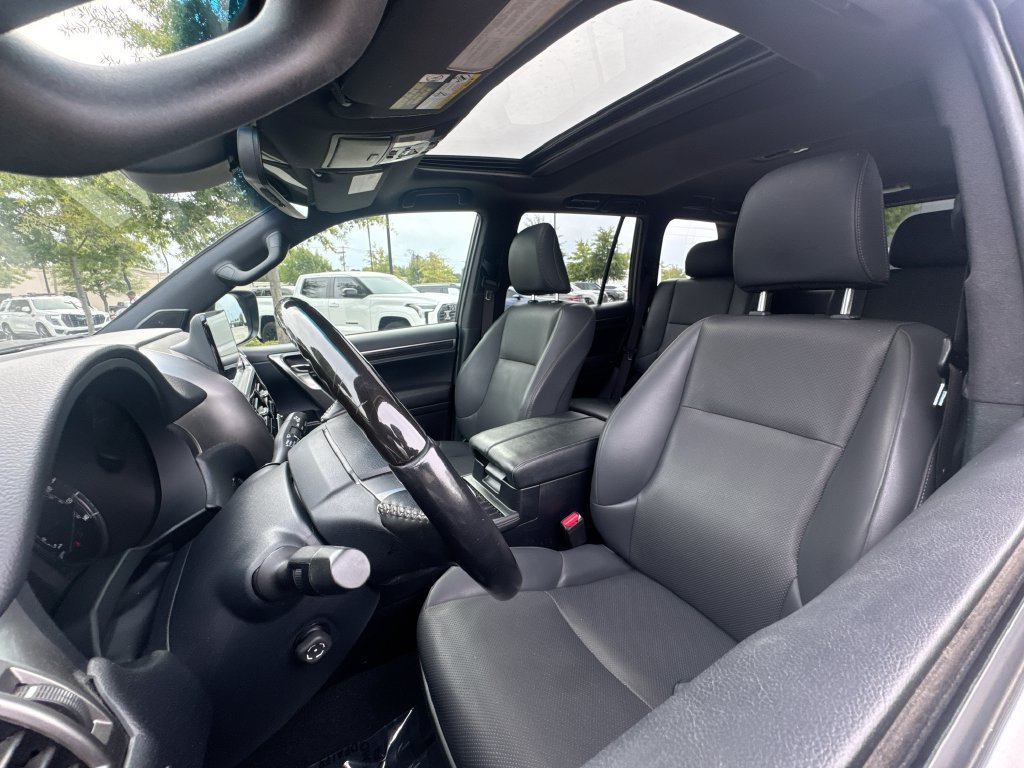 Used 2022 Lexus GX 460 Premium AWD/4WD image 10
