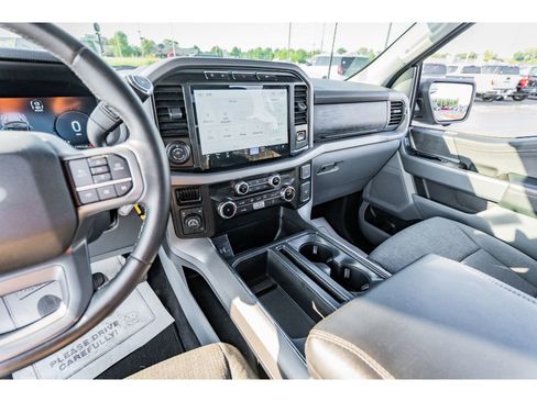 Used 2024 Ford F150 XLT w/ Mobile Office Package image 15