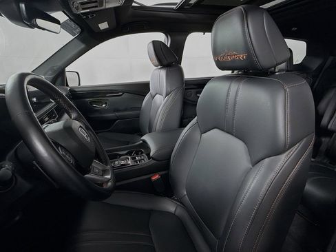 Used 2023 Honda Pilot TrailSport image 33