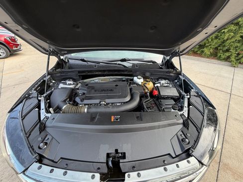 Used 2021 Buick Envision Avenir w/ Technology Package II image 37