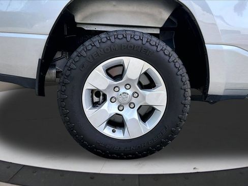Used 2022 RAM 1500 Big Horn RWD image 35
