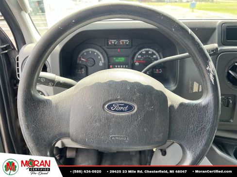 Used 2013 Ford E-150 and Econoline 150 w/ Exterior Upgrade Pkg RWD image 17