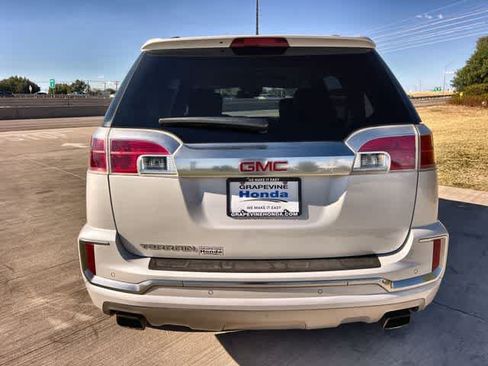 Used 2016 GMC Terrain Denali FWD image 6