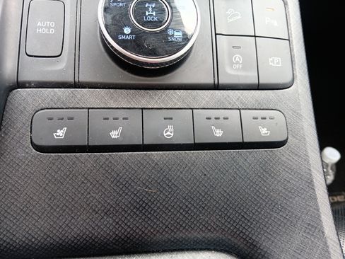 Used 2024 Hyundai Palisade Limited image 14