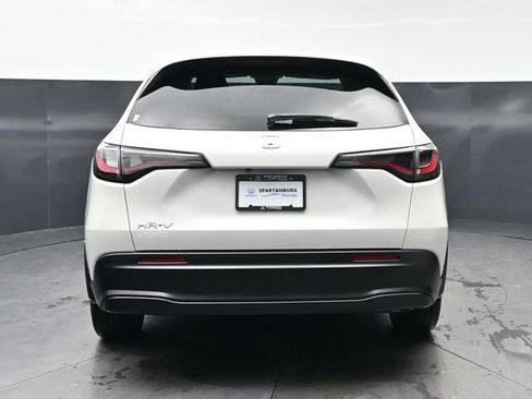Used 2026 Honda HR-V LX image 6