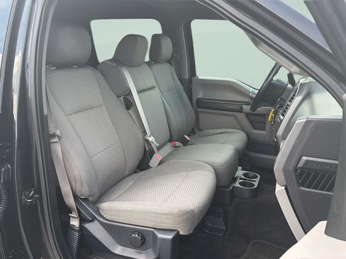 Used 2015 Ford F150 XLT w/ Equipment Group 301A Mid AWD/4WD image 18