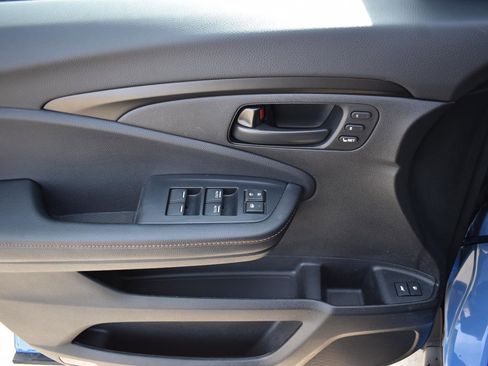 Used 2024 Honda Passport TrailSport image 25