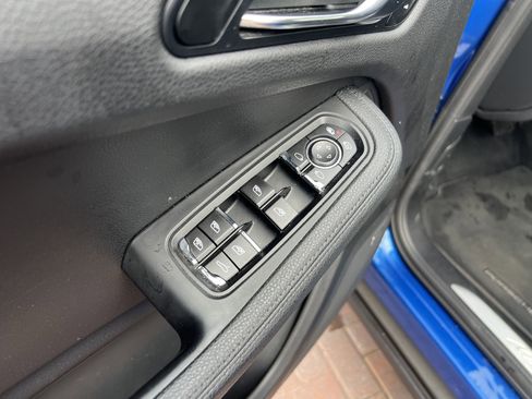 Used 2019 Porsche Macan S AWD/4WD image 15