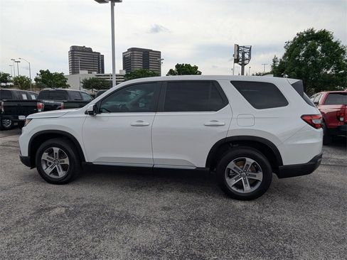 Used 2024 Honda Pilot EX-L image 7