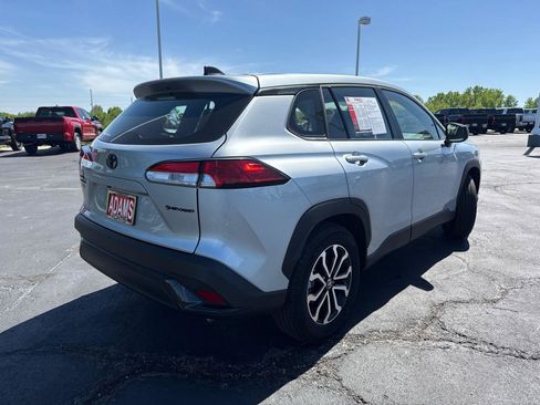 Used 2025 Toyota Corolla Cross AWD Hybrid image 8