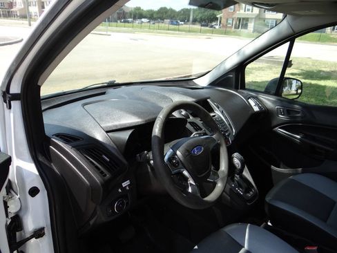 Used 2016 Ford Transit Connect XL FWD image 14