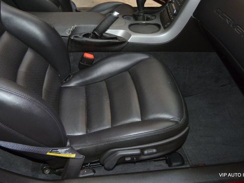 Used 2006 Chevrolet Corvette Convertible w/ Preferred Equipment Group image 22