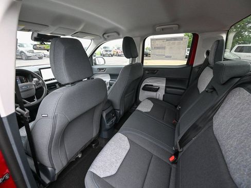 New 2025 Ford Maverick XLT w/ XLT Luxury Package image 17