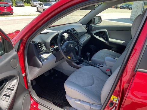 Used 2012 Toyota RAV4 4WD w/ Value Pkg image 14