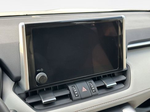 Certified 2024 Toyota RAV4 XLE Premium image 10