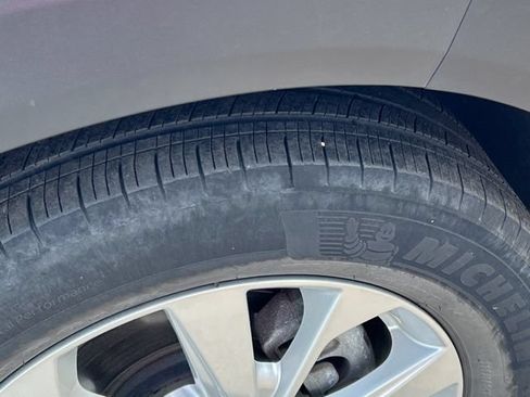 Used 2019 Hyundai Tucson SE AWD/4WD image 15