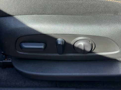 Used 2024 Chevrolet Equinox LT image 8