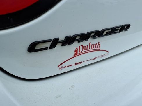 Used 2017 Dodge Charger R/T image 15