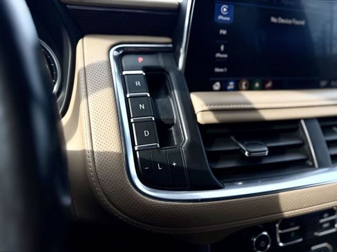 Used 2021 Chevrolet Tahoe Premier image 22