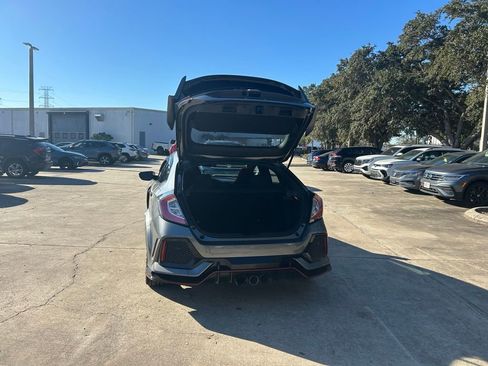Used 2018 Honda Civic Type R image 38
