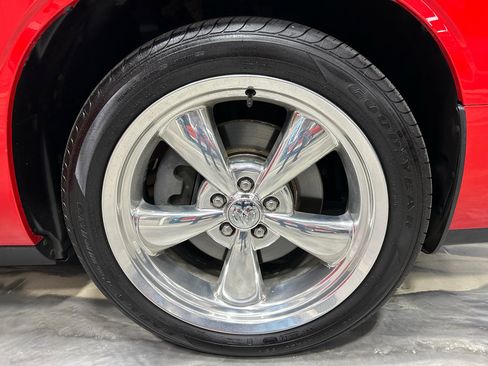 Used 2010 Dodge Challenger R/T RWD image 23