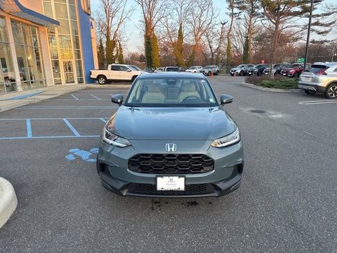 Certified 2023 Honda HR-V LX image 2