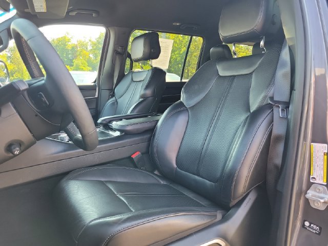 Used 2023 Jeep Wagoneer 4WD w/ Mopar Step-Up Package image 24