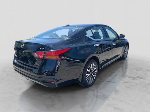 Certified 2024 Nissan Altima 2.5 SV AWD/4WD image 8