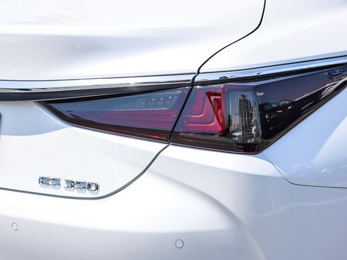 Used 2020 Lexus ES 350 w/ Premium Package FWD image 26