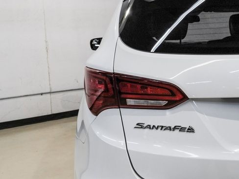 Used 2017 Hyundai Santa Fe Sport image 50