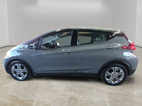 Used 2020 Chevrolet Bolt LT image 2