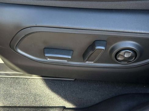 New 2026 Jeep Grand Cherokee Altitude image 31