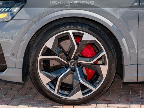 Used 2022 Audi RS Q8 4.0T w/ Black Optic Package image 42