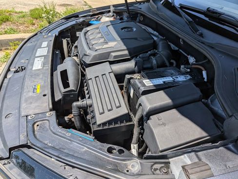 Used 2018 Volkswagen Passat 2.0T R-Line FWD image 19