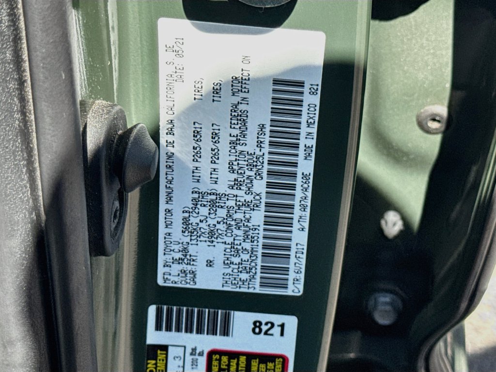 Used 2021 Toyota Tacoma TRD Sport w/ Technology Package RWD image 28