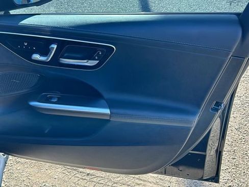 Used 2023 Mercedes-Benz C 300 Sedan image 10