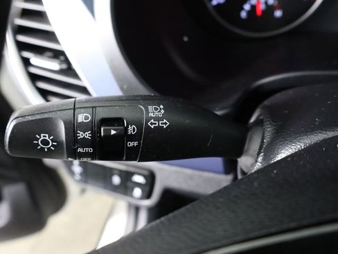 Used 2021 Kia Seltos S image 25