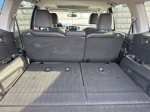 Used 2017 Honda Pilot EX-L image 8