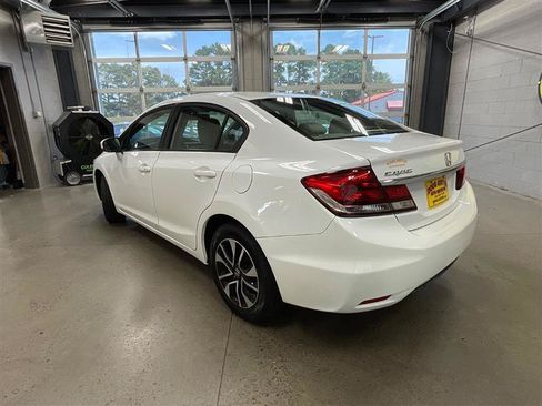 Used 2015 Honda Civic EX image 3