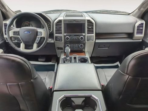 Used 2015 Ford F150 Lariat w/ Equipment Group 502A Luxury AWD/4WD image 4