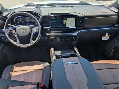 New 2026 Chevrolet Silverado 3500 High Country w/ High Country Premium Package AWD/4WD image 19