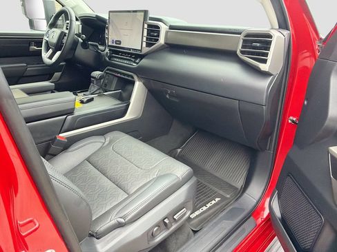 Used 2023 Toyota Sequoia SR5 w/ SR5 Premium Package AWD/4WD image 15