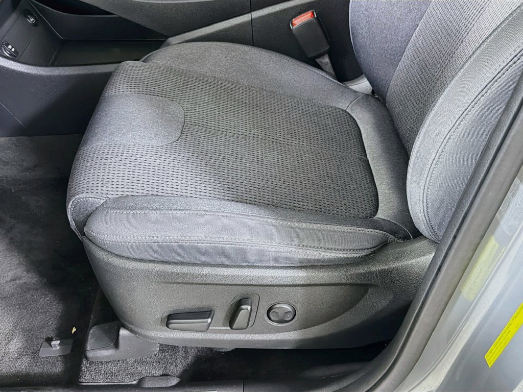 Used 2022 Hyundai Santa Fe SEL w/ Convenience Package FWD image 22