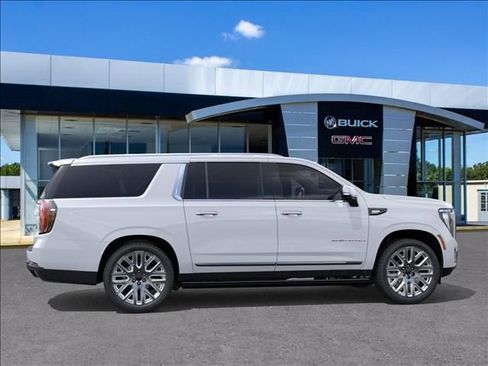 New 2026 GMC Yukon XL Denali Ultimate image 5