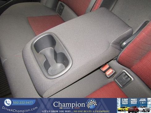 Used 2024 Toyota Corolla SE FWD image 15
