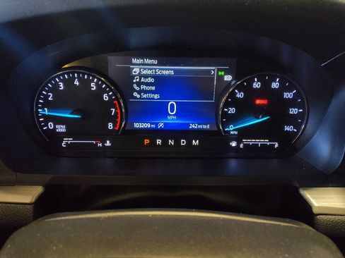 Used 2020 Ford Explorer XLT w/ Equipment Group 202A image 23