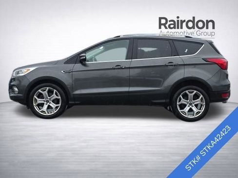 Used 2019 Ford Escape Titanium w/ U9j03 - Titanium Tow Package image 4