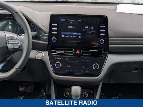 Used 2022 Hyundai Ioniq SE FWD image 18