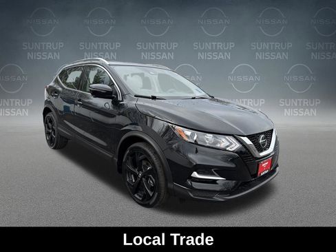 Used 2022 Nissan Rogue Sport SL image 9