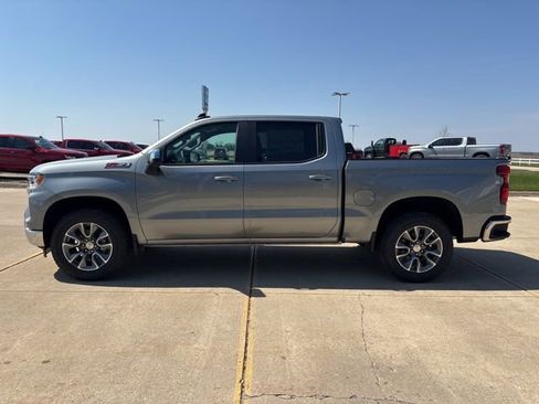 New 2026 Chevrolet Silverado 1500 LT image 5